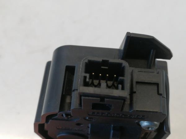 Motor Comportas Chaufagem BMW 1 (E87) | 03 - 13 Imagem-2 Motor Comportas Chaufagem BMW 1 (E87) | 03 - 13 Imagem-2