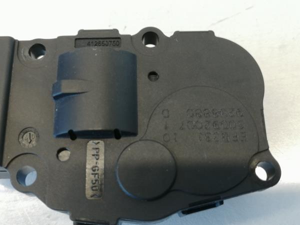 Motor Comportas Chaufagem BMW 1 (E87) | 03 - 13 Imagem-1 Motor Comportas Chaufagem BMW 1 (E87) | 03 - 13 Imagem-1