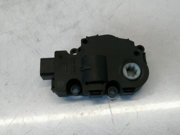 Motor Comportas Chaufagem BMW 1 (E87) | 03 - 13 Imagem-3 Motor Comportas Chaufagem BMW 1 (E87) | 03 - 13 Imagem-3