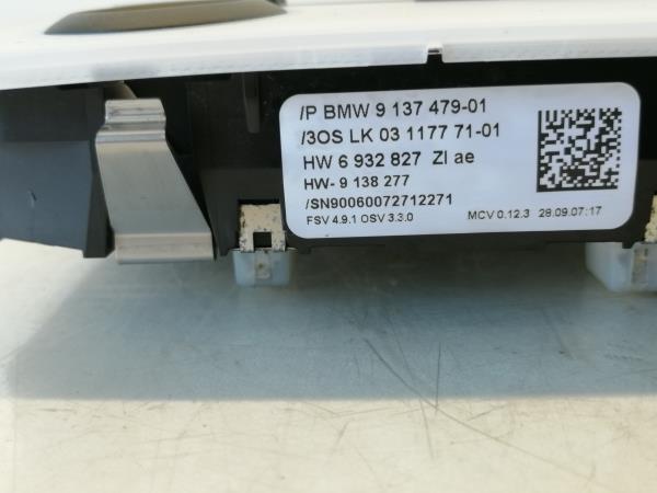 Plafonier BMW 1 (E87) | 03 - 13 Imagem-1 Plafonier BMW 1 (E87) | 03 - 13 Imagem-1