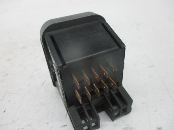 Comutador Luzes / Interrutor OPEL ASTRA F (T92) | 91 - 98 Imagem-3 Comutador Luzes / Interrutor OPEL ASTRA F (T92) | 91 - 98 Imagem-3