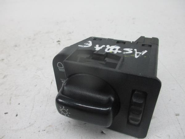 Comutador Luzes / Interrutor OPEL ASTRA F (T92) | 91 - 98 Imagem-4 Comutador Luzes / Interrutor OPEL ASTRA F (T92) | 91 - 98 Imagem-4