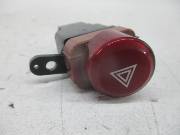 Interruptor / Botao (4 Piscas) HONDA CIVIC VIII Hatchback (FN, FK) | 05 - Imagem-1 Interruptor / Botao (4 Piscas) HONDA CIVIC VIII Hatchback (FN, FK) | 05 - Imagem-1