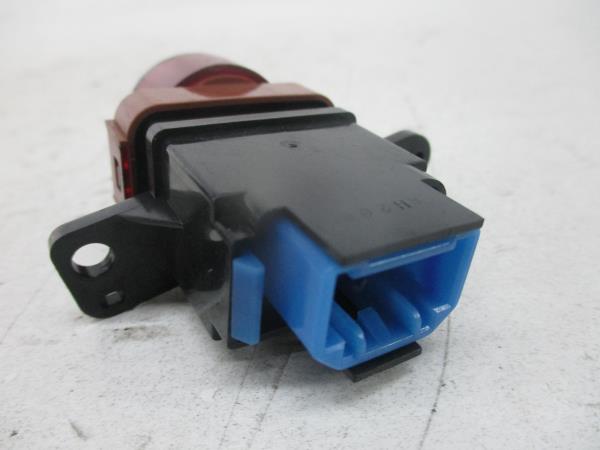 Interruptor / Botao (4 Piscas) HONDA CIVIC VIII Hatchback (FN, FK) | 05 - Imagem-3 Interruptor / Botao (4 Piscas) HONDA CIVIC VIII Hatchback (FN, FK) | 05 - Imagem-3