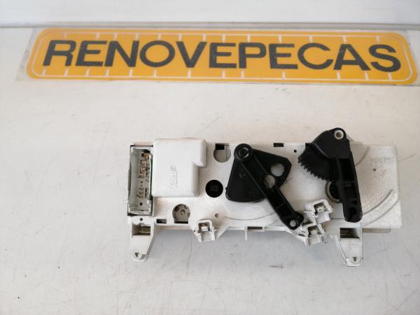 Comando Chaufagem RENAULT MEGANE I (BA0/1_) | 95 - 04 Imagem-1 Comando Chaufagem RENAULT MEGANE I (BA0/1_) | 95 - 04 Imagem-1
