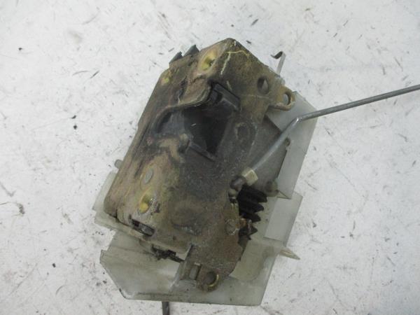 Fecho Porta Frente Dto RENAULT MEGANE I (BA0/1_) | 95 - 04 Imagem-4 Fecho Porta Frente Dto RENAULT MEGANE I (BA0/1_) | 95 - 04 Imagem-4