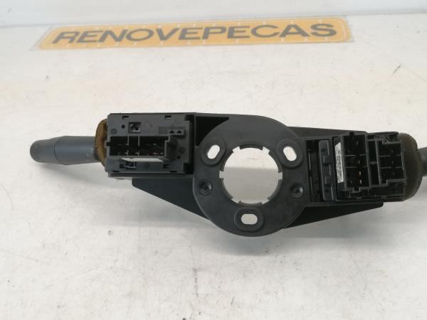 Comutador / Manete (Luzes/Piscas/Escovas/Fita) PEUGEOT 106 I (1A, 1C) | 91 - 96 Imagem-3 Comutador / Manete (Luzes/Piscas/Escovas/Fita) PEUGEOT 106 I (1A, 1C) | 91 - 96 Imagem-3