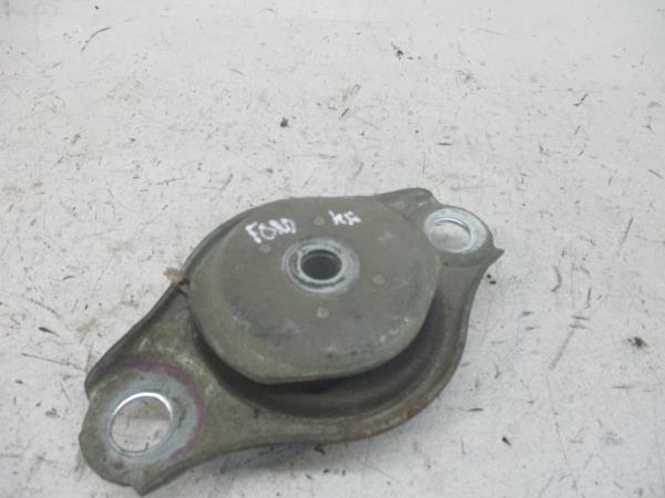 Apoio / Suporte Caixa Velocidades FORD KA (RU8) | 08 - Imagem-0 Apoio / Suporte Caixa Velocidades FORD KA (RU8) | 08 - Imagem-0