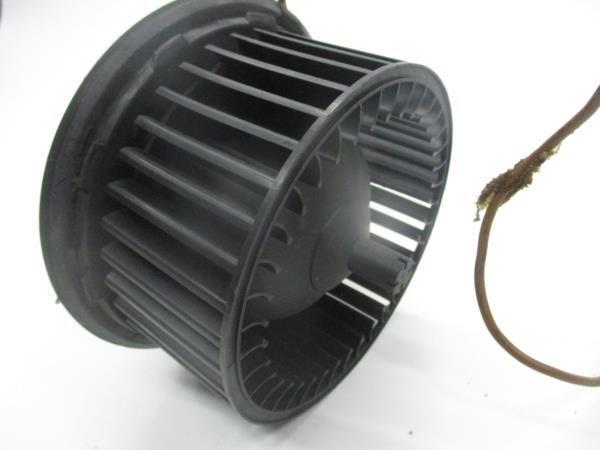 Motor Chaufagem VOLKSWAGEN GOLF III (1H1) | 91 - 98 Imagem-3 Motor Chaufagem VOLKSWAGEN GOLF III (1H1) | 91 - 98 Imagem-3