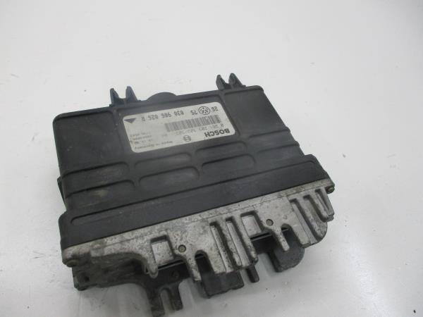 Centralina / Modulo Motor VOLKSWAGEN GOLF III (1H1) | 91 - 98 Imagem-1 Centralina / Modulo Motor VOLKSWAGEN GOLF III (1H1) | 91 - 98 Imagem-1