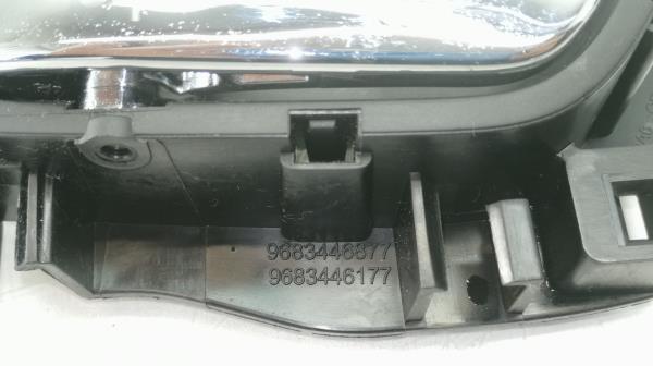 Puxador Interior Frente Esq CITROEN C3 II (SC_) | 09 - Imagem-1 Puxador Interior Frente Esq CITROEN C3 II (SC_) | 09 - Imagem-1