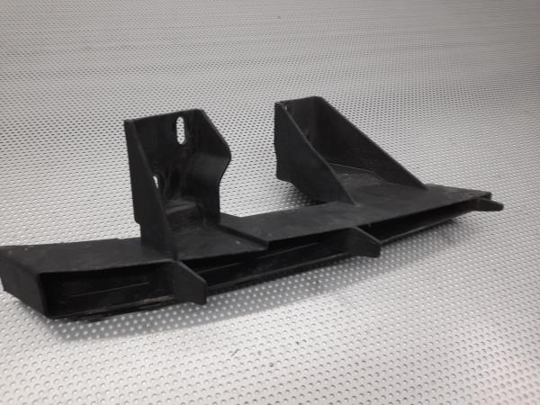Guia Para Choques Frente AUDI Q7 (4LB) | 06 - 16 Imagem-2 Guia Para Choques Frente AUDI Q7 (4LB) | 06 - 16 Imagem-2