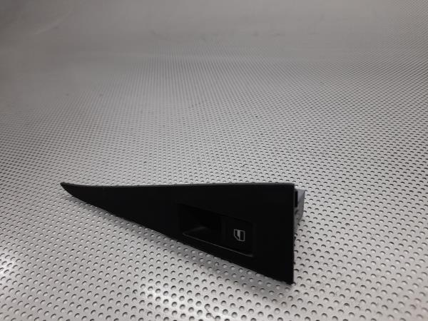 Comando/Interrutor/Botao Vidro Tras Dto SEAT LEON (1P1) | 05 - 13 Imagem-1 Comando/Interrutor/Botao Vidro Tras Dto SEAT LEON (1P1) | 05 - 13 Imagem-1