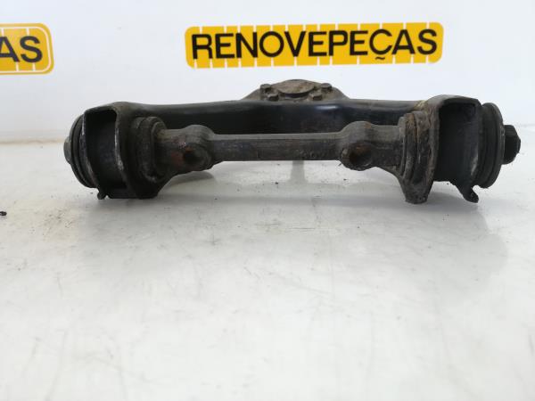 Braço Suspensao Frente Dto NISSAN TERRANO II (R20) | 92 - 07 Imagem-1 Braço Suspensao Frente Dto NISSAN TERRANO II (R20) | 92 - 07 Imagem-1