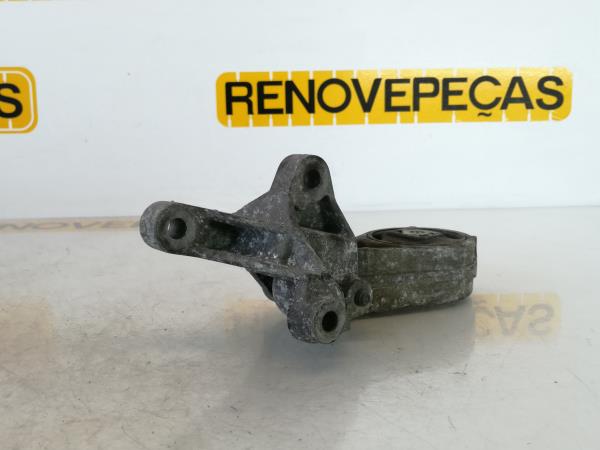 Apoio / Suporte Caixa Velocidades FORD FOCUS (DAW, DBW) | 98 - 09 Imagem-1 Apoio / Suporte Caixa Velocidades FORD FOCUS (DAW, DBW) | 98 - 09 Imagem-1