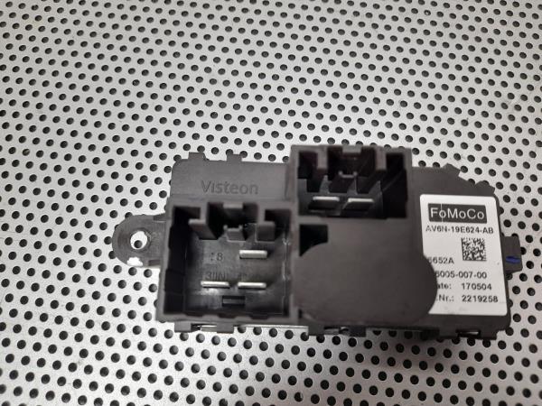 Resistencia Chaufagem FORD KUGA II (DM2) | 12 - Imagem-2 Resistencia Chaufagem FORD KUGA II (DM2) | 12 - Imagem-2