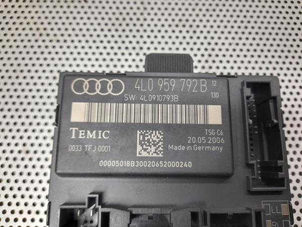 Centralina / Modulo Porta AUDI Q7 (4LB) | 06 - 16 Imagem-1 Centralina / Modulo Porta AUDI Q7 (4LB) | 06 - 16 Imagem-1