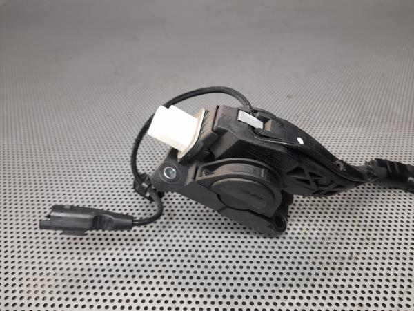 Pedal Acelerador Eletrico PEUGEOT 407 SW (6E_) | 04 - 11 Imagem-1 Pedal Acelerador Eletrico PEUGEOT 407 SW (6E_) | 04 - 11 Imagem-1