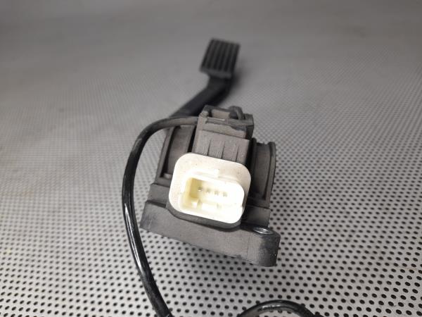 Pedal Acelerador Eletrico PEUGEOT 407 SW (6E_) | 04 - 11 Imagem-7 Pedal Acelerador Eletrico PEUGEOT 407 SW (6E_) | 04 - 11 Imagem-7