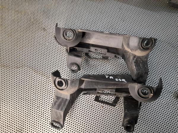 Guia Para Choques Tras CITROEN C3 II (SC_) | 09 - Imagem-3 Guia Para Choques Tras CITROEN C3 II (SC_) | 09 - Imagem-3