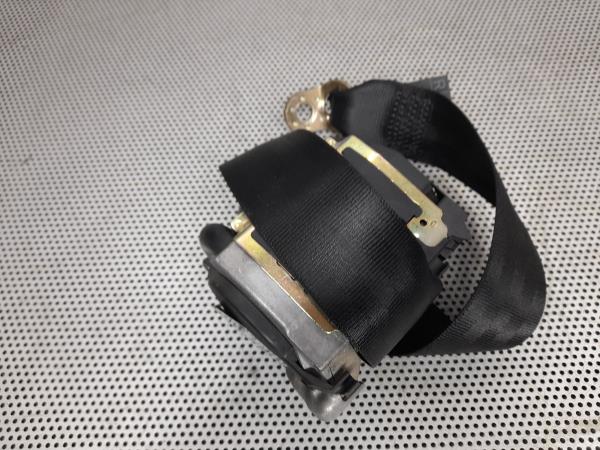 Cinto Tras Dto AUDI A4 Avant (8D5, B5) | 94 - 02 Imagem-2 Cinto Tras Dto AUDI A4 Avant (8D5, B5) | 94 - 02 Imagem-2