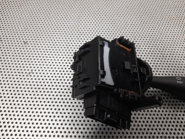 Comutador / Manete (Luzes/Piscas/Escovas/Fita) SUZUKI SWIFT III (MZ, EZ) | 05 - Imagem-1 Comutador / Manete (Luzes/Piscas/Escovas/Fita) SUZUKI SWIFT III (MZ, EZ) | 05 - Imagem-1