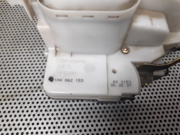 Fecho Porta Tras Esq VOLKSWAGEN GOLF III (1H1) | 91 - 98 Imagem-3 Fecho Porta Tras Esq VOLKSWAGEN GOLF III (1H1) | 91 - 98 Imagem-3