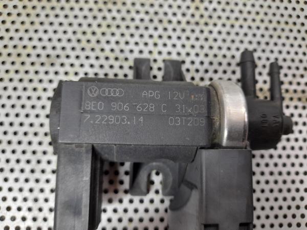 Eletrovalvula Turbo / N75 AUDI A4 Avant (8E5, B6) | 00 - 05 Imagem-4 Eletrovalvula Turbo / N75 AUDI A4 Avant (8E5, B6) | 00 - 05 Imagem-4