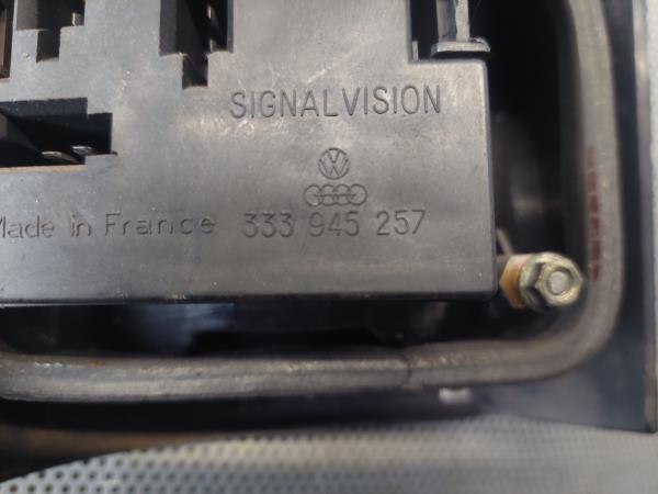 Farolim Dto VOLKSWAGEN PASSAT (3A2, 35I) | 88 - 97 Imagem-4 Farolim Dto VOLKSWAGEN PASSAT (3A2, 35I) | 88 - 97 Imagem-4