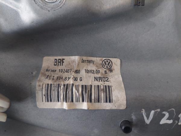 Elevador Tras Dto VOLKSWAGEN GOLF IV (1J1) | 97 - 07 Imagem-2 Elevador Tras Dto VOLKSWAGEN GOLF IV (1J1) | 97 - 07 Imagem-2