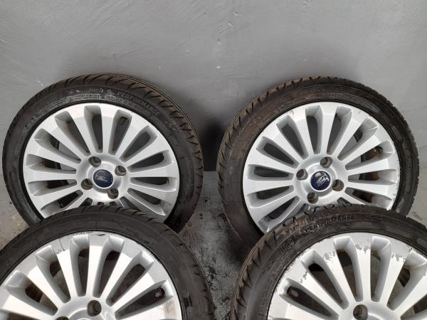 Jante Especial / Jantes Especiais FORD FIESTA VI (CB1, CCN) | 08 - Imagem-3 Jante Especial / Jantes Especiais FORD FIESTA VI (CB1, CCN) | 08 - Imagem-3