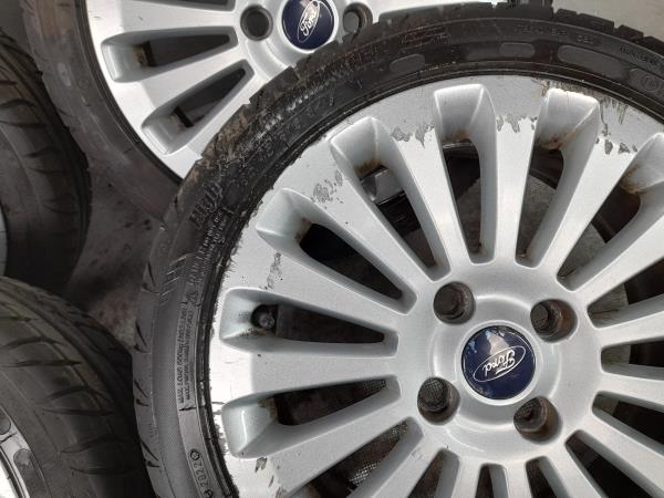 Jante Especial / Jantes Especiais FORD FIESTA VI (CB1, CCN) | 08 - Imagem-5 Jante Especial / Jantes Especiais FORD FIESTA VI (CB1, CCN) | 08 - Imagem-5