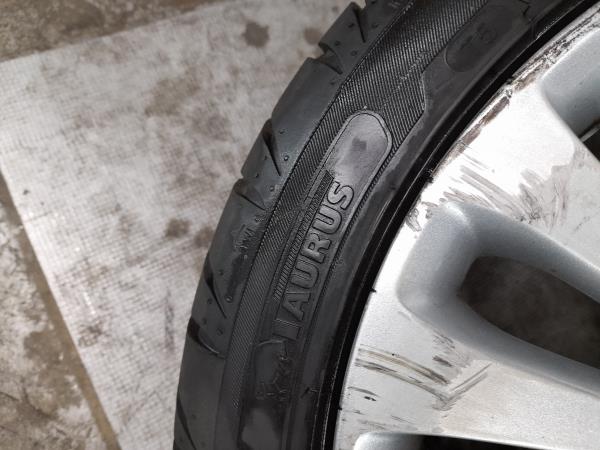 Jante Especial / Jantes Especiais FORD FIESTA VI (CB1, CCN) | 08 - Imagem-8 Jante Especial / Jantes Especiais FORD FIESTA VI (CB1, CCN) | 08 - Imagem-8