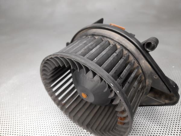 Motor Chaufagem AUDI A4 Avant (8E5, B6) | 00 - 05 Imagem-5 Motor Chaufagem AUDI A4 Avant (8E5, B6) | 00 - 05 Imagem-5