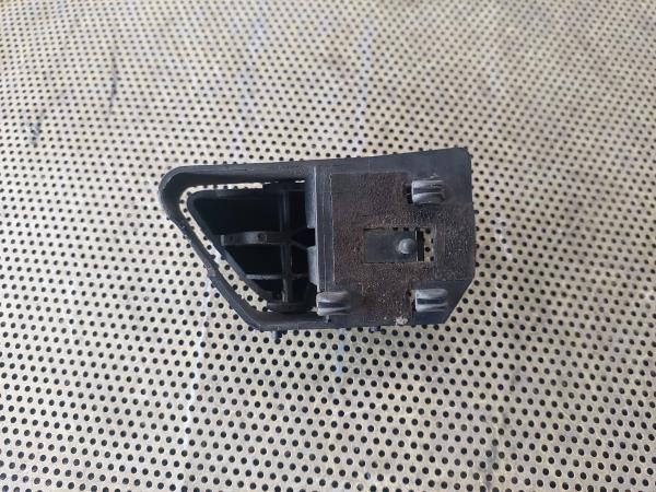 Puxador Interior Tras Esq VOLKSWAGEN POLO (6N1) | 94 - 99 Imagem-2 Puxador Interior Tras Esq VOLKSWAGEN POLO (6N1) | 94 - 99 Imagem-2
