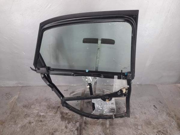Elevador Tras Esq AUDI A4 (8D2, B5) | 94 - 01 Imagem-3 Elevador Tras Esq AUDI A4 (8D2, B5) | 94 - 01 Imagem-3