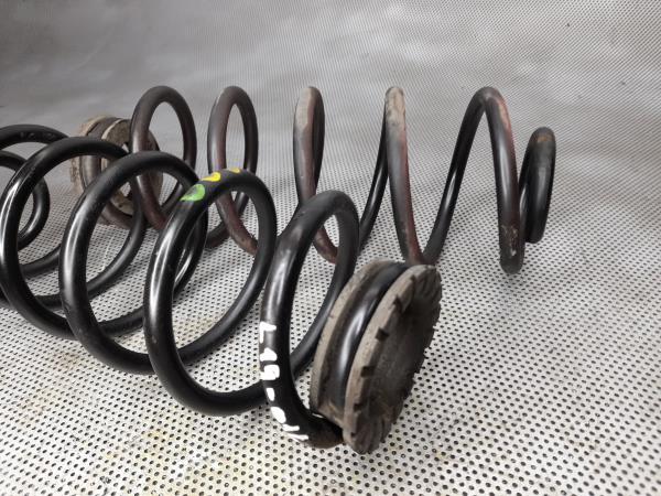 Mola Suspensao Tras FIAT BRAVO II (198_) | 06 - Imagem-1 Mola Suspensao Tras FIAT BRAVO II (198_) | 06 - Imagem-1