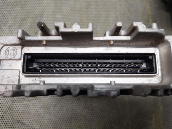Centralina / Modulo Motor VOLKSWAGEN GOLF III (1H1) | 91 - 98 Imagem-2 Centralina / Modulo Motor VOLKSWAGEN GOLF III (1H1) | 91 - 98 Imagem-2
