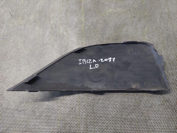 Grelha SEAT IBIZA IV (6J5, 6P1) | 08 - 17 Imagem-2 Grelha SEAT IBIZA IV (6J5, 6P1) | 08 - 17 Imagem-2