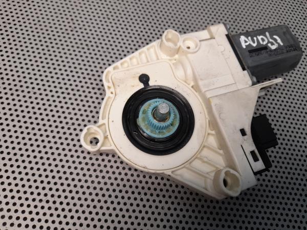 Motor Elevador Porta Tras Esq AUDI Q7 (4LB) | 06 - 16 Imagem-1 Motor Elevador Porta Tras Esq AUDI Q7 (4LB) | 06 - 16 Imagem-1