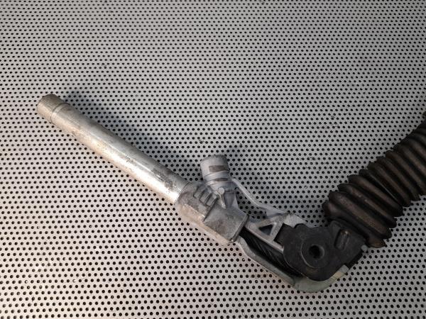 Engate Cinto Frente Dto BMW 5 (E60) | 01 - 10 Imagem-2 Engate Cinto Frente Dto BMW 5 (E60) | 01 - 10 Imagem-2