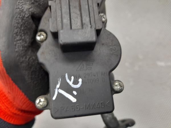 Motor Eletrico Vidro Painel VOLKSWAGEN SHARAN (7M8, 7M9, 7M6) | 95 - 10 Imagem-4 Motor Eletrico Vidro Painel VOLKSWAGEN SHARAN (7M8, 7M9, 7M6) | 95 - 10 Imagem-4