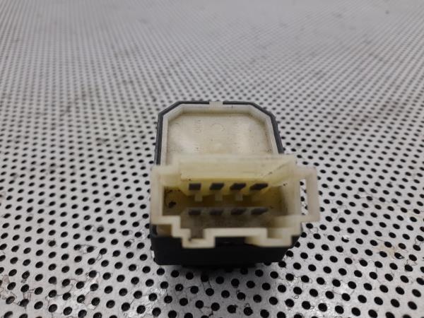 Interruptor / Botao (Espelhos) VOLKSWAGEN SHARAN (7M8, 7M9, 7M6) | 95 - 10 Imagem-2 Interruptor / Botao (Espelhos) VOLKSWAGEN SHARAN (7M8, 7M9, 7M6) | 95 - 10 Imagem-2
