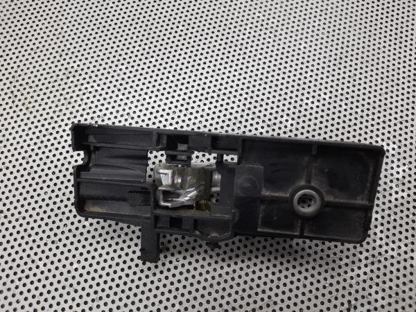 Puxador Interior Frente Esq ALFA ROMEO 159 (939_) | 05 - 12 Imagem-1 Puxador Interior Frente Esq ALFA ROMEO 159 (939_) | 05 - 12 Imagem-1