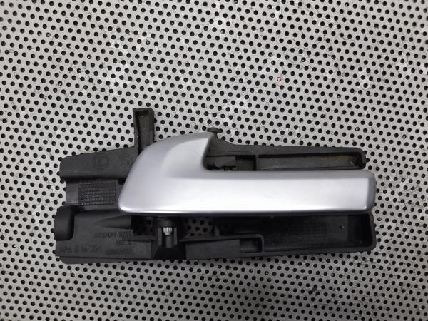 Puxador Interior Frente Esq ALFA ROMEO 159 (939_) | 05 - 12 Imagem-2 Puxador Interior Frente Esq ALFA ROMEO 159 (939_) | 05 - 12 Imagem-2