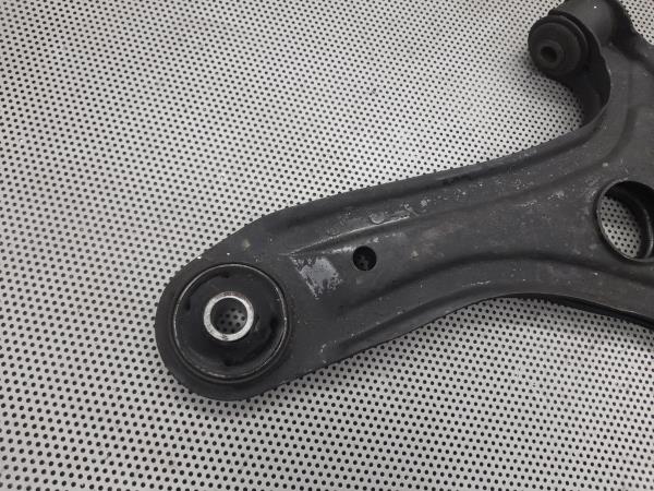 Braço Suspensao Frente Esq SEAT IBIZA II (6K1) | 93 - 02 Imagem-1 Braço Suspensao Frente Esq SEAT IBIZA II (6K1) | 93 - 02 Imagem-1