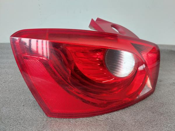 Farolim Esq SEAT IBIZA IV (6J5, 6P1) | 08 - 17