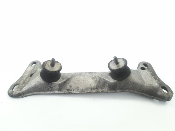 Apoio / Suporte Caixa Velocidades BMW 3 (E46) | 97 - 05 Imagem-1 Apoio / Suporte Caixa Velocidades BMW 3 (E46) | 97 - 05 Imagem-1