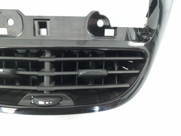Friso / Frisos PEUGEOT 208 I (CA_, CC_) | 12 - Imagem-2 Friso / Frisos PEUGEOT 208 I (CA_, CC_) | 12 - Imagem-2