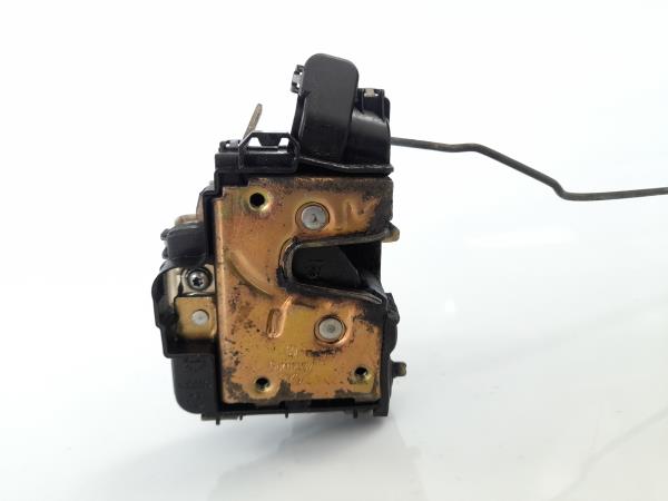 Fecho Porta Tras Esq VOLKSWAGEN GOLF III (1H1) | 91 - 98 Imagem-1 Fecho Porta Tras Esq VOLKSWAGEN GOLF III (1H1) | 91 - 98 Imagem-1